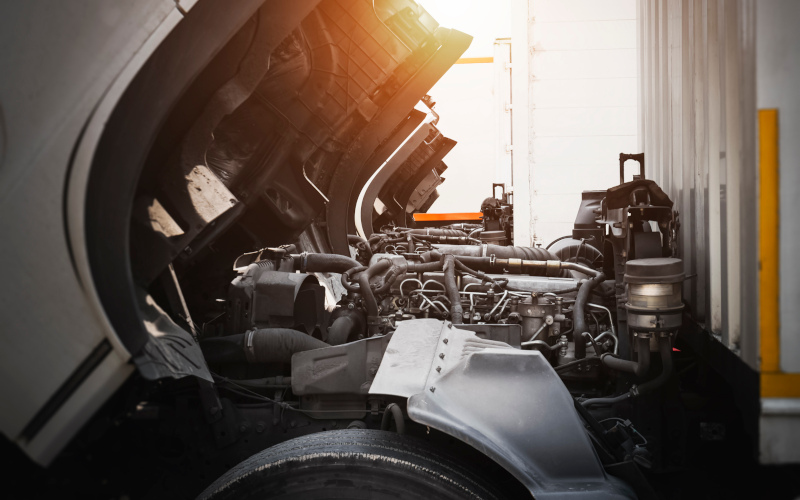 How to Tell When Truck Alternators Are Failing